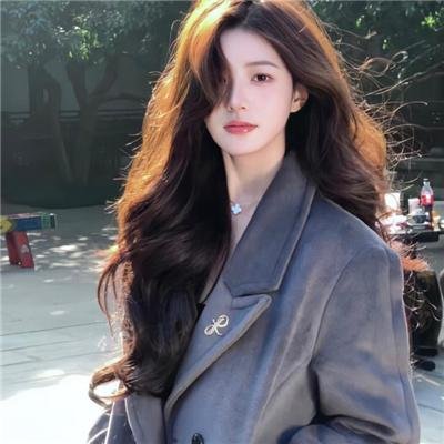 圈子里的男孩 封面